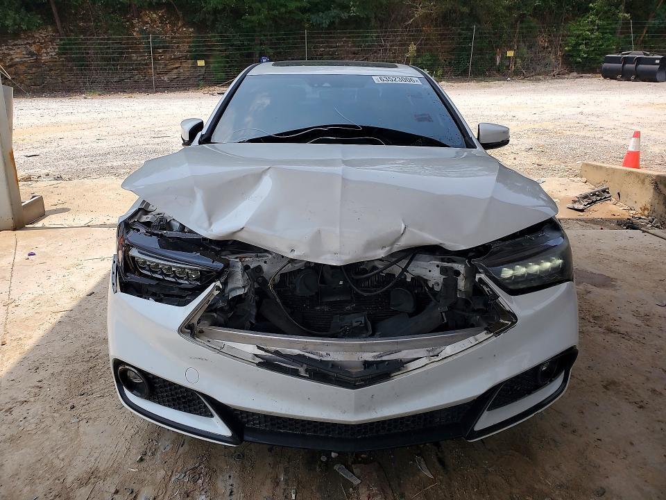 2019 ACURA TLX TECHNOLOGY — Фото 5 из 12