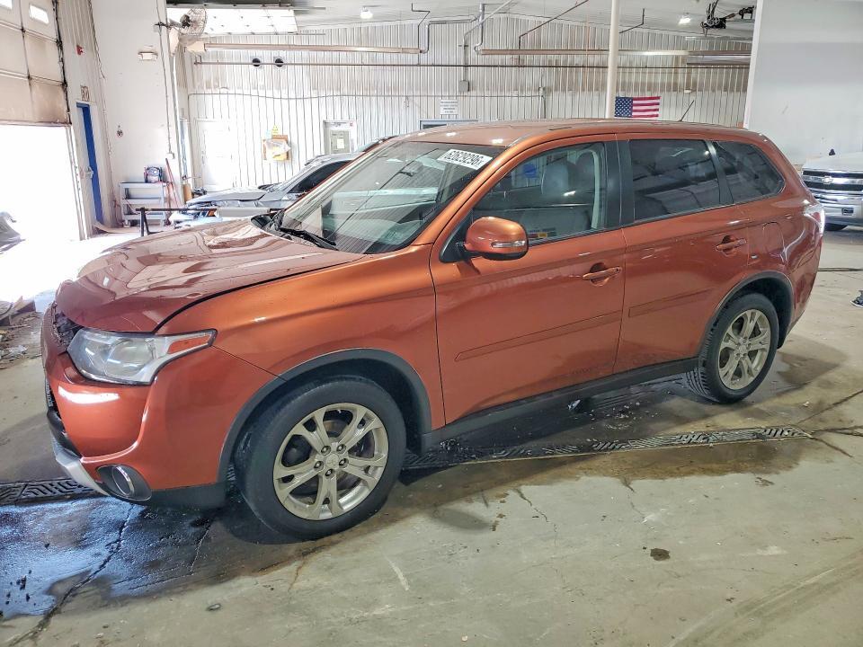 2015 MITSUBISHI OUTLANDER