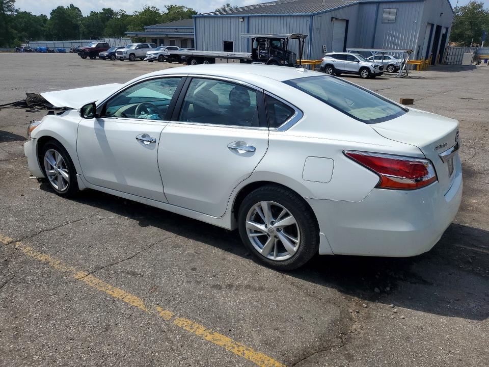 2015 NISSAN ALTIMA 2.5 SL — Фото 2 из 12
