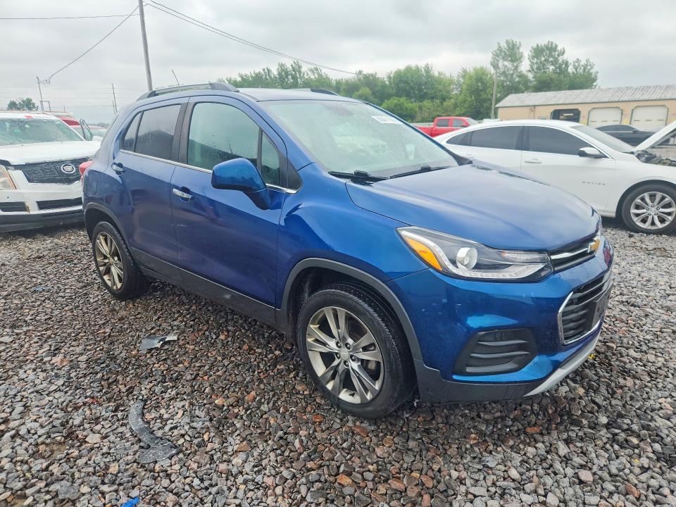 2019 CHEVROLET TRAX 1LT — Фото 4 из 13