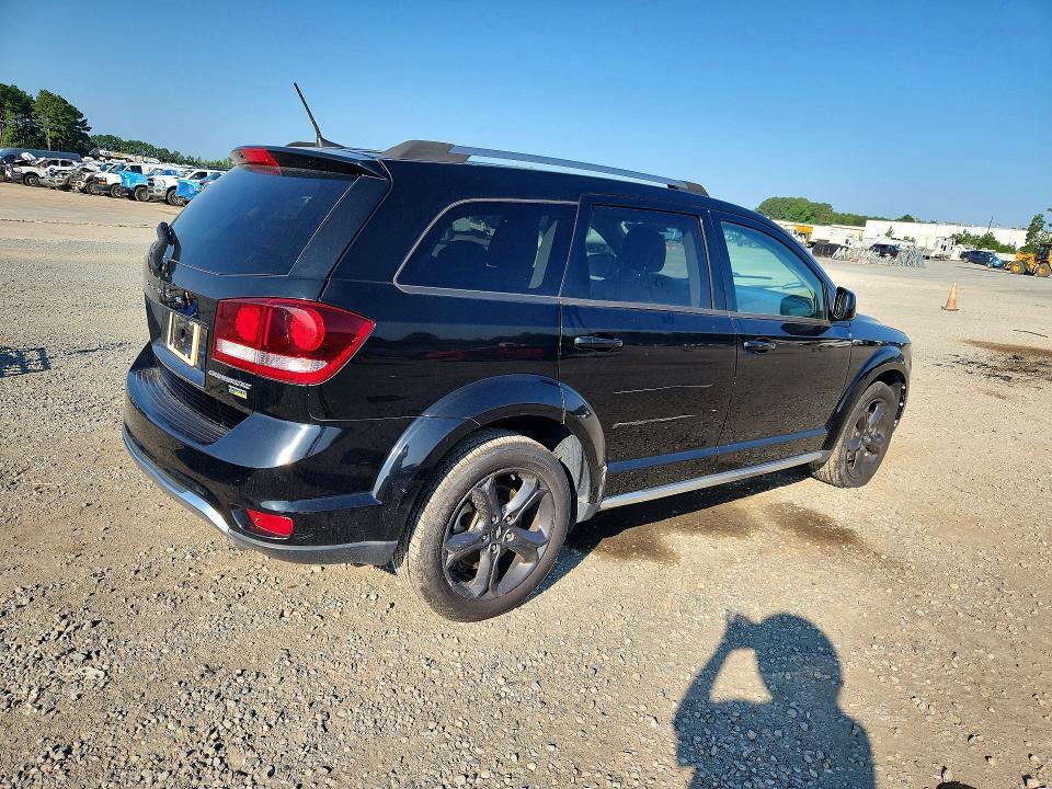 2019 DODGE JOURNEY CROSSROAD — Фото 3 из 13