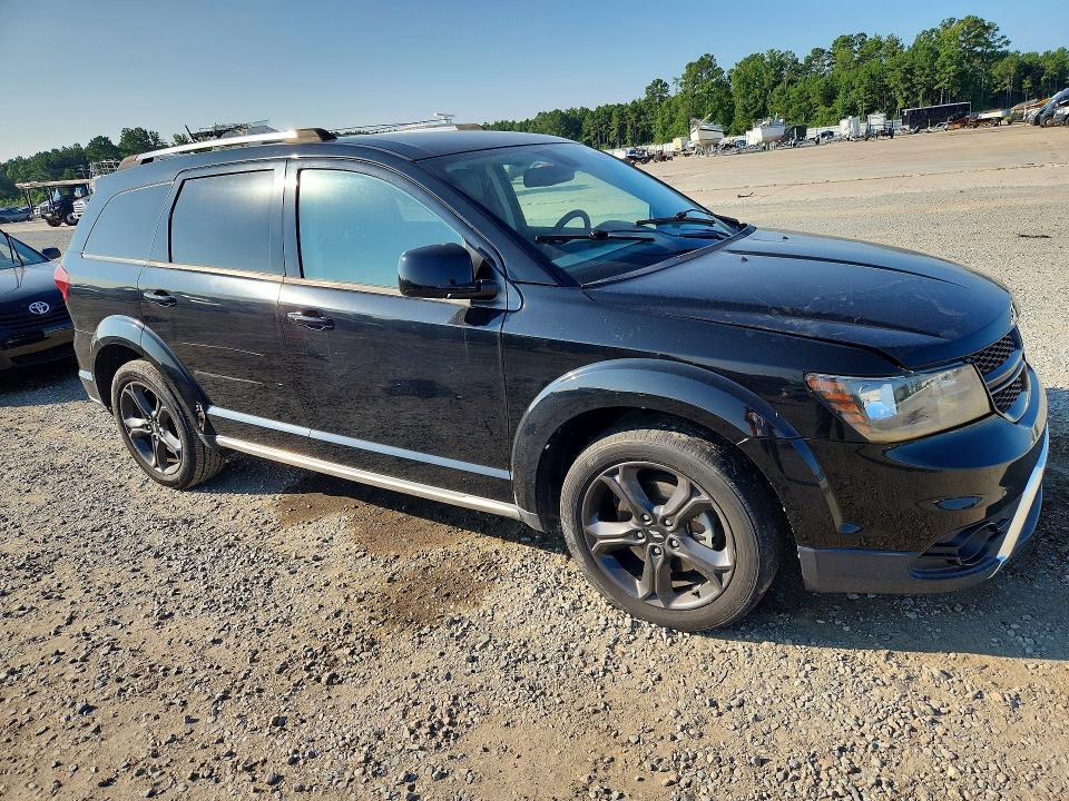 2019 DODGE JOURNEY CROSSROAD — Фото 4 из 13