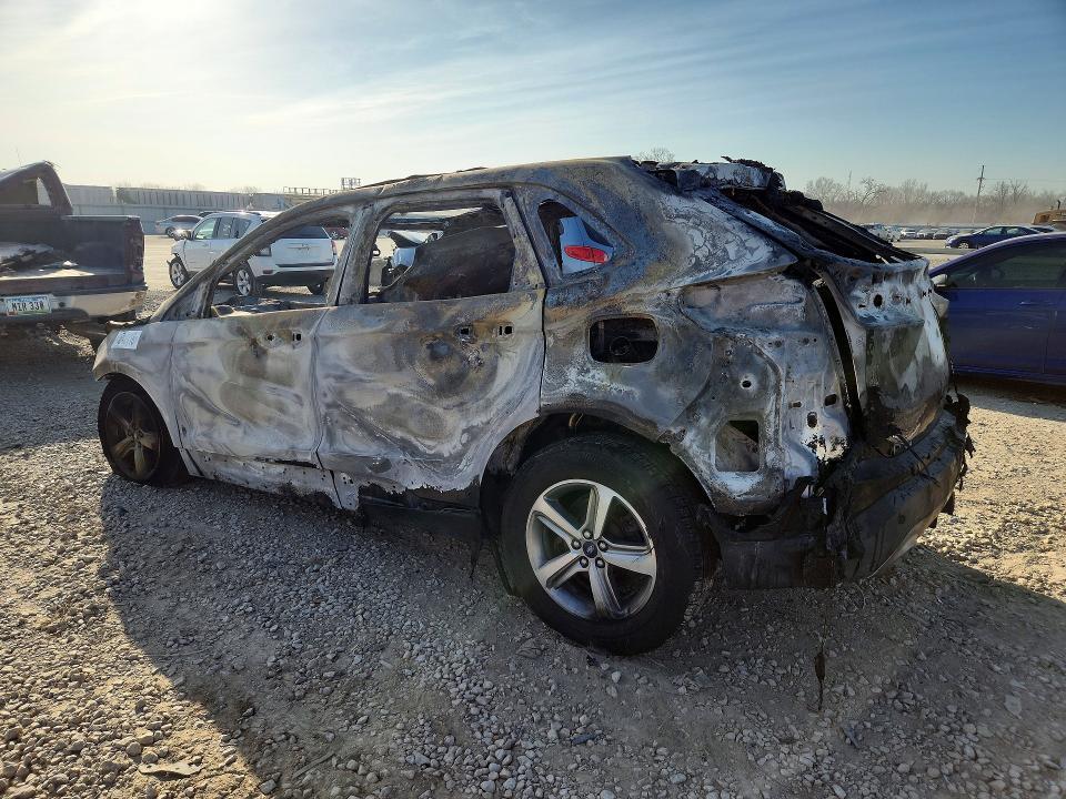 2FMPK4J90KBB04725 2019 FORD EDGE photo no. 2