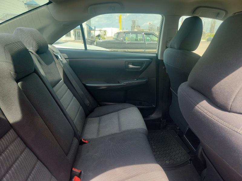 2015 TOYOTA CAMRY LE — Фото 10 из 12