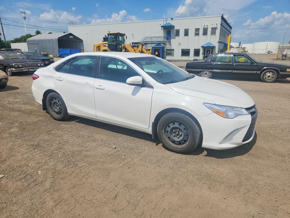 2015 TOYOTA CAMRY LE — Фото 4 из 12
