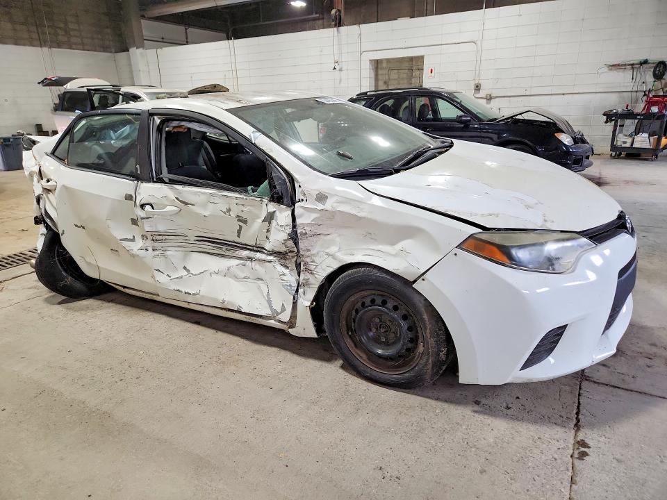 2015 TOYOTA COROLLA L — Фото 4 из 13