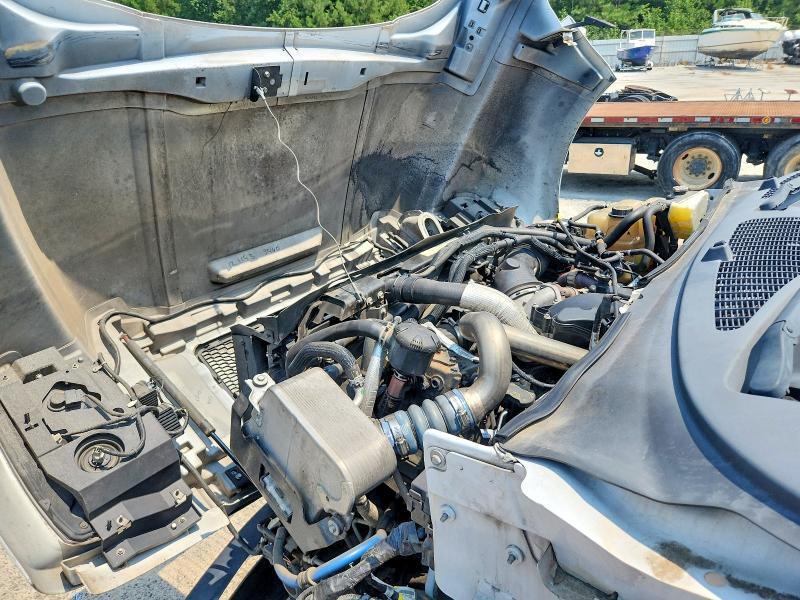 2019 FORD F750 SUPER DUTY BOX TRUCK — Фото 12 из 13