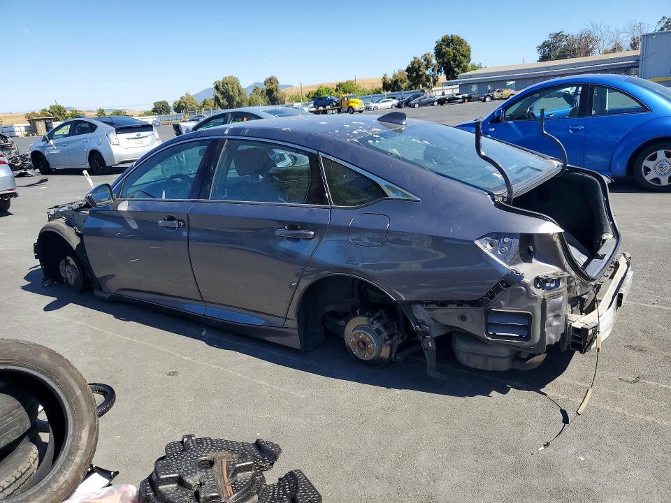 1HGCV1F37KA024798 2019 HONDA ACCORD photo no. 2