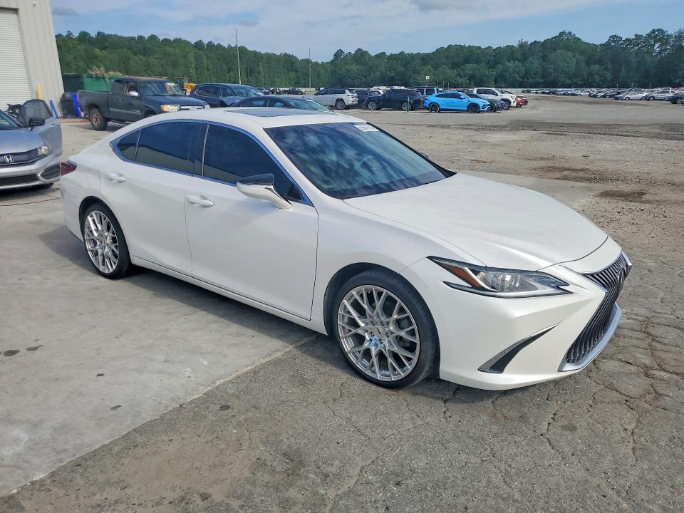 2019 LEXUS ES 350 — Фото 4 из 12