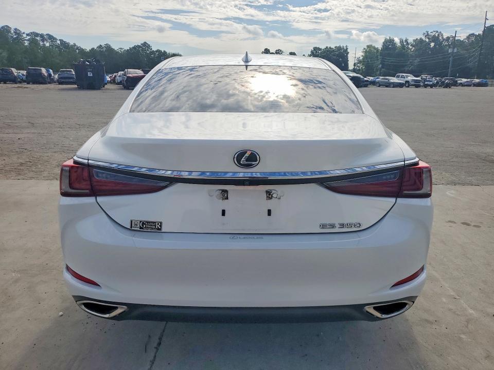 2019 LEXUS ES 350 — Фото 6 из 12