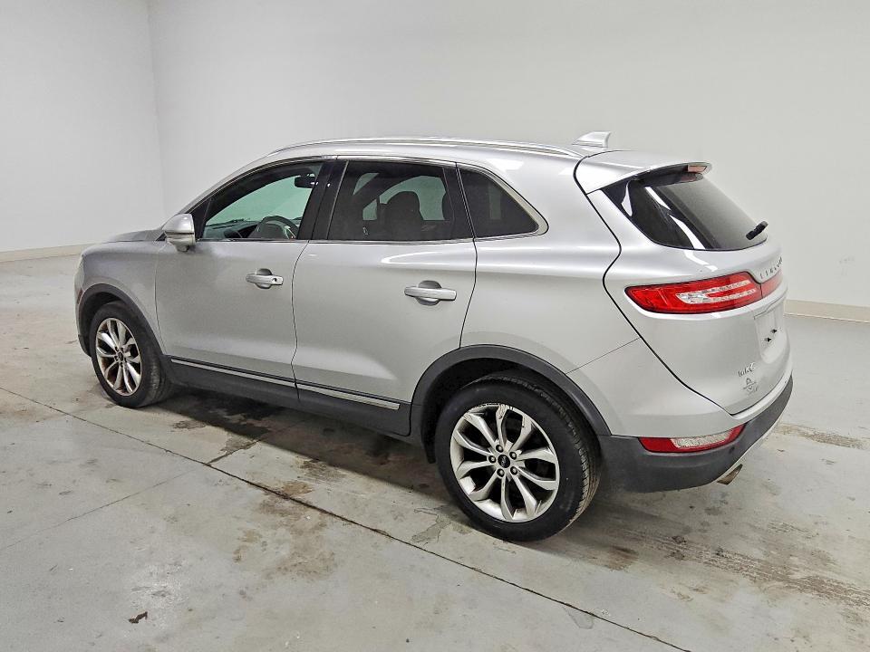 2019 LINCOLN MKC SELECT — Фото 2 из 12