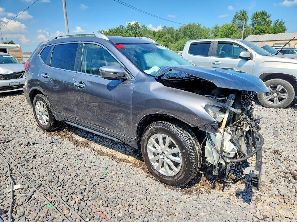 2019 NISSAN ROGUE SV — Фото 4 из 13