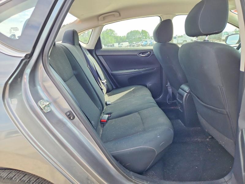 2019 NISSAN SENTRA S — Фото 10 из 12