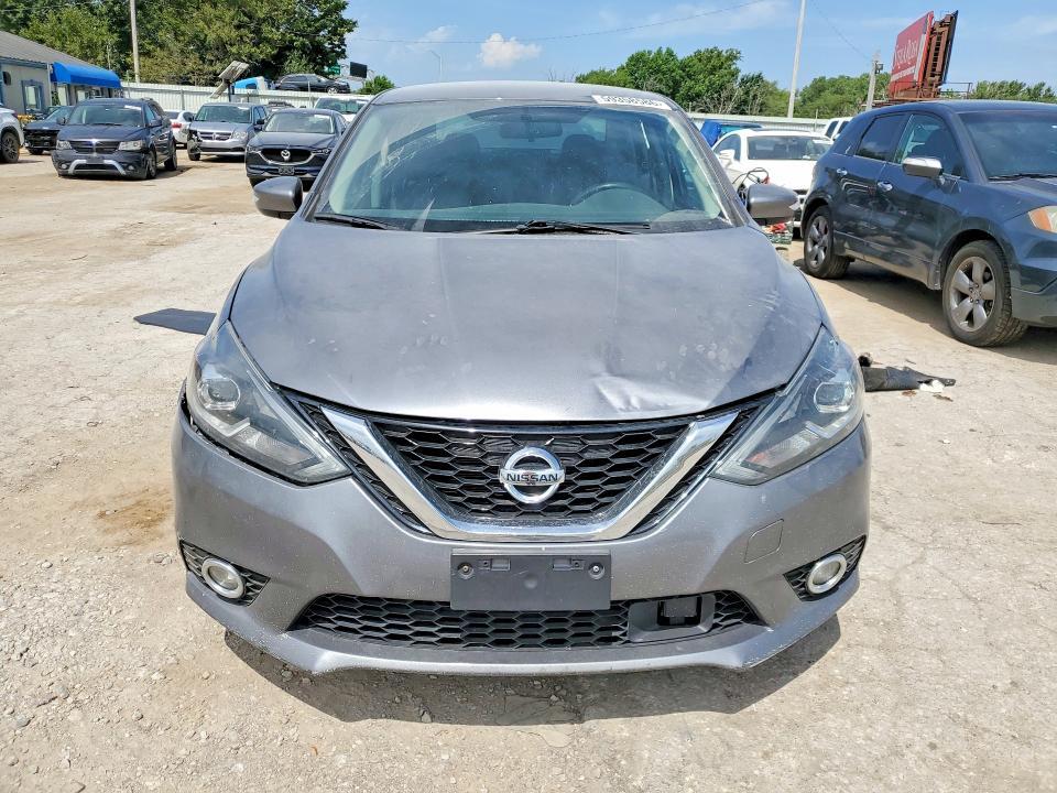 2019 NISSAN SENTRA SR — Фото 5 из 12