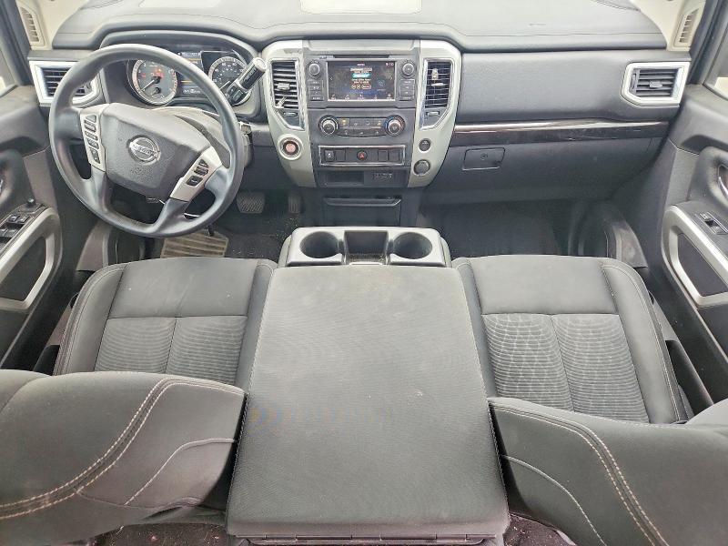 2019 NISSAN TITAN SV — Фото 8 из 12