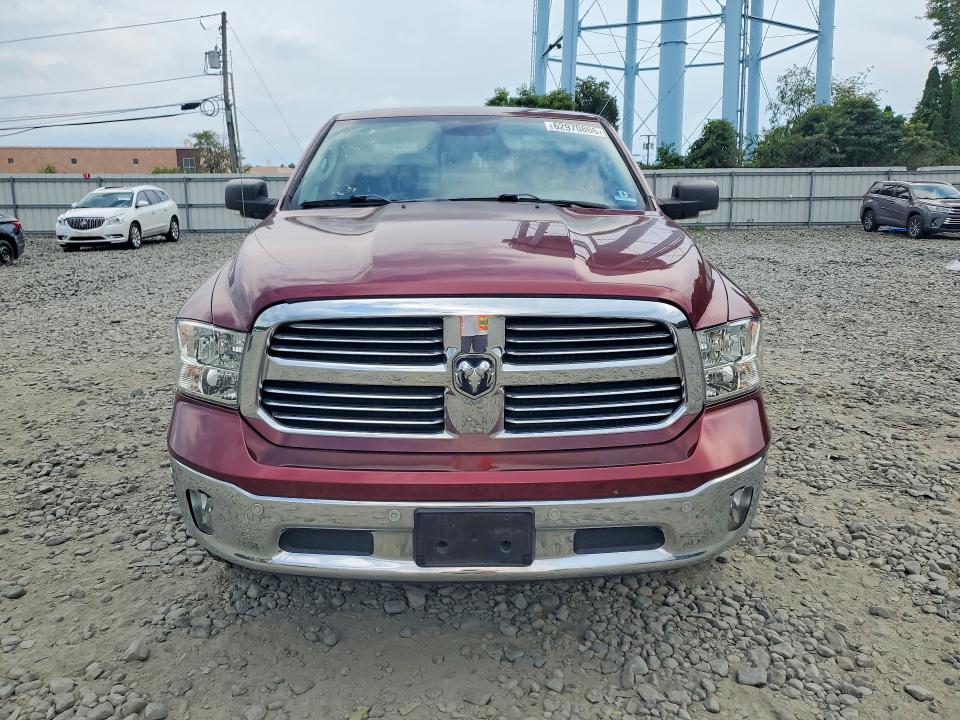 2019 RAM 1500 CLASSIC SLT — Фото 5 из 12