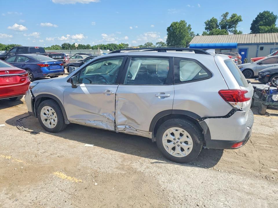 2019 SUBARU FORESTER — Фото 2 из 12