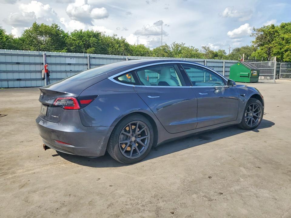 5YJ3E1EB6KF494593 2019 TESLA MODEL 3 photo no. 3