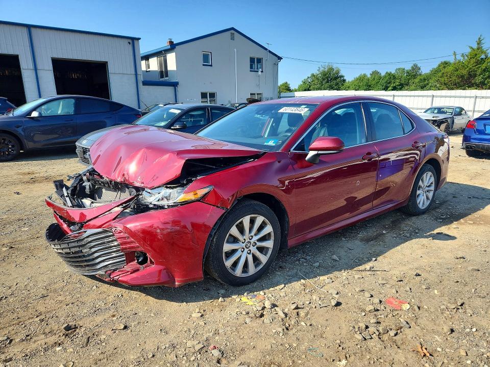 2019 TOYOTA CAMRY LE