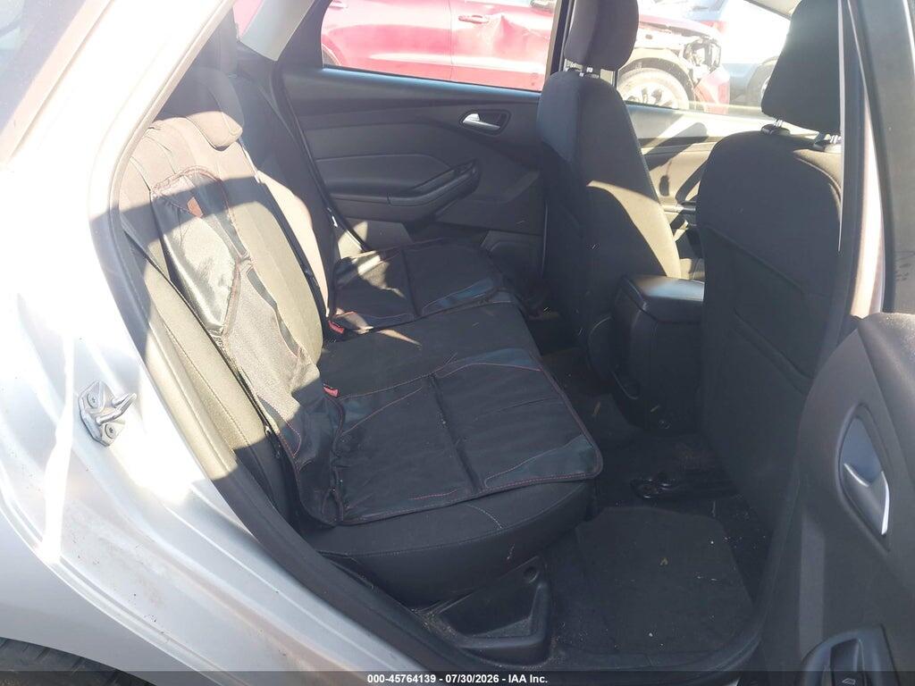 1FADP3K24FL315801 2015 FORD FOCUS photo no. 8