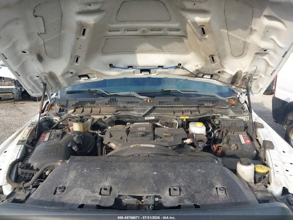 3C7WRTBL3JG188859 2018 RAM 3500 CHASSIS photo no. 9