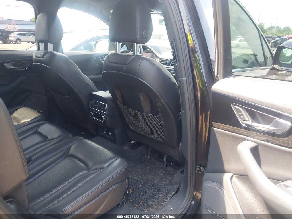 WA1VAAF79KD023411 2019 AUDI Q7 photo no. 8