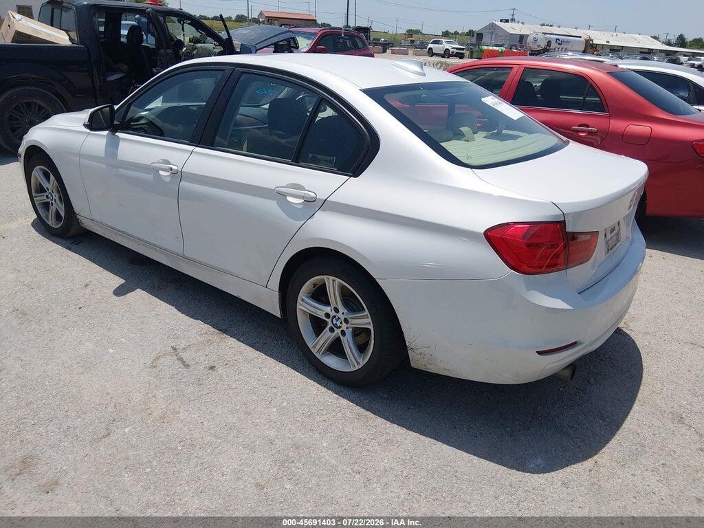 WBA3B1C50DF461817 2013 BMW 320I photo no. 3