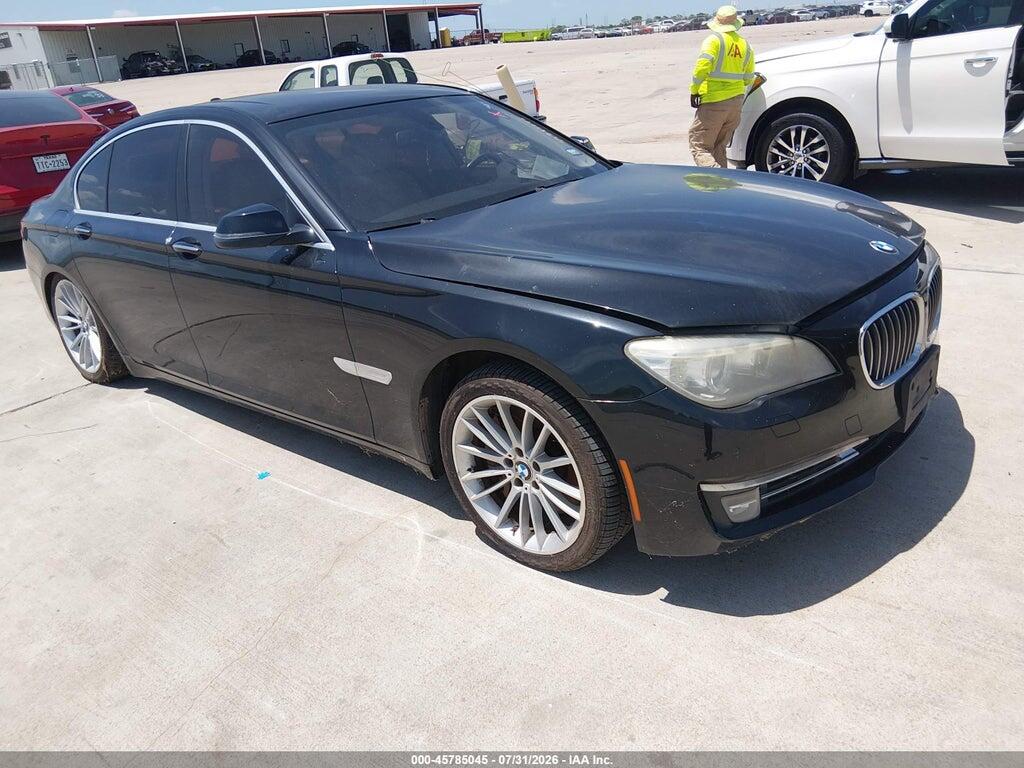 2013 BMW 750I WBAYA8C58DC996428