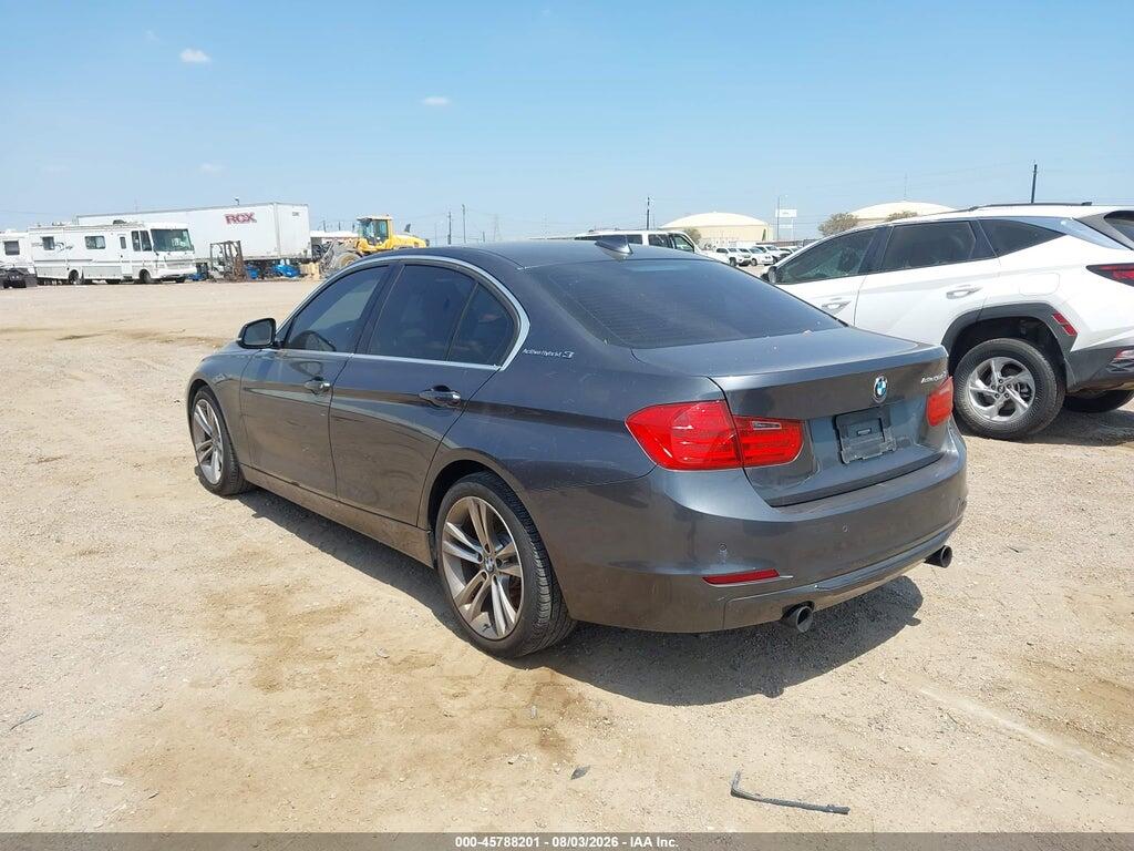 WBA3F9C55DF483900 2013 BMW ACTIVEHYBRID 3 photo no. 3