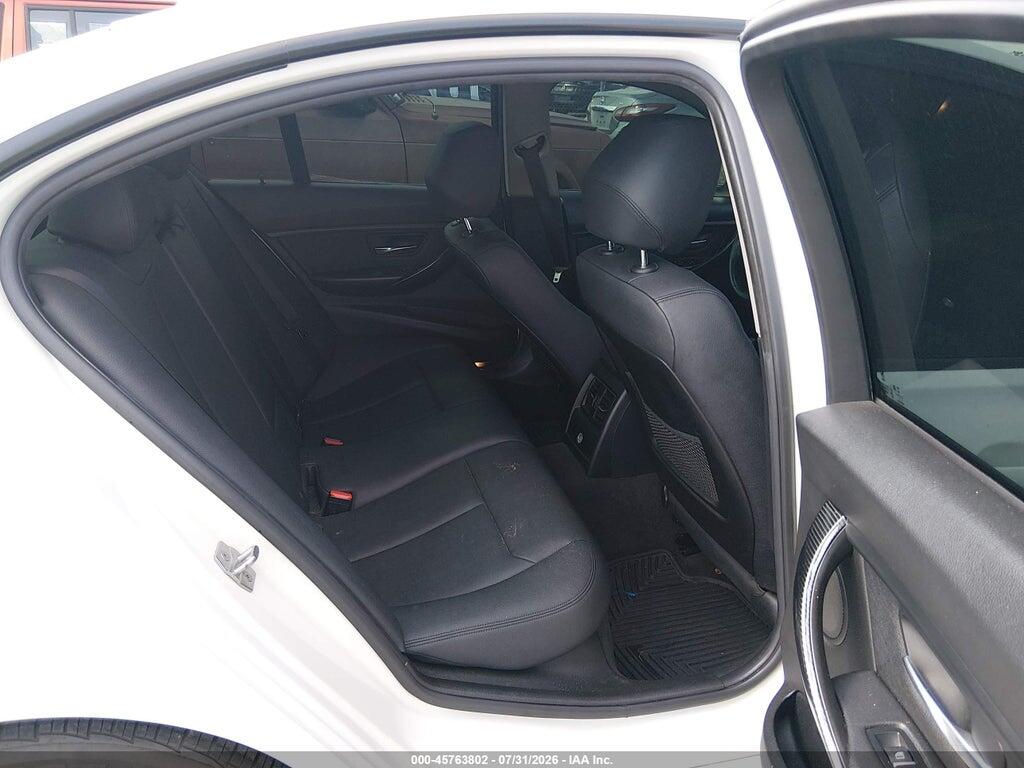 WBA8E1G52JNU89742 2018 BMW 320I photo no. 8