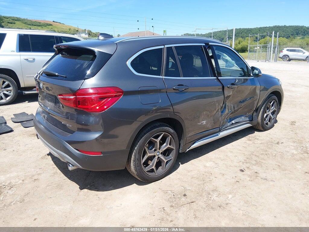 WBXHT3C30J5L28320 2018 BMW X1 photo no. 4