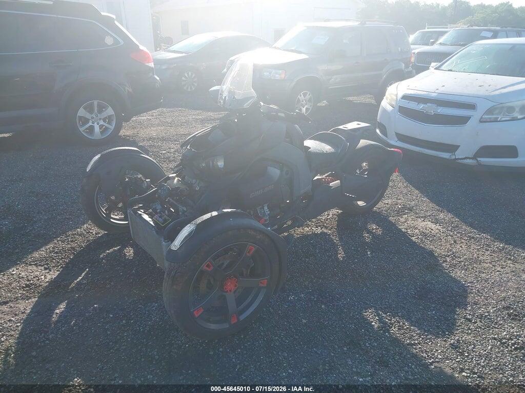 3JB2FEG45KJ000092 2019 CAN-AM RYKER photo no. 2