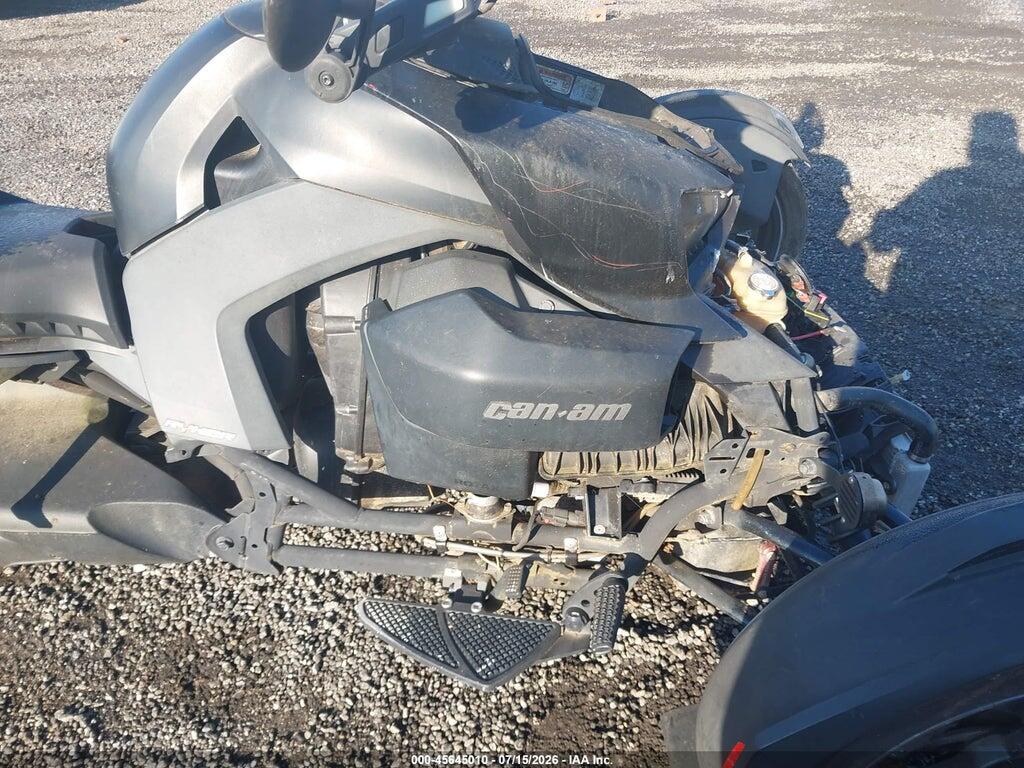 3JB2FEG45KJ000092 2019 CAN-AM RYKER photo no. 8