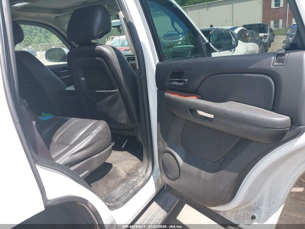 1GNSKBE08DR256645 2013 CHEVROLET TAHOE photo no. 8