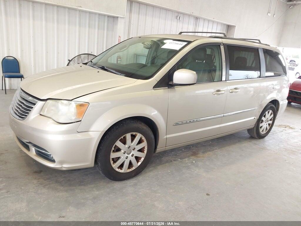 2C4RC1BG1DR691372 2013 CHRYSLER TOWN & COUNTRY photo no. 2