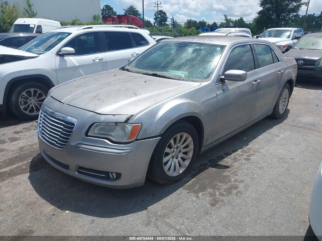 2C3CCAAG6DH707437 2013 CHRYSLER 300 photo no. 2