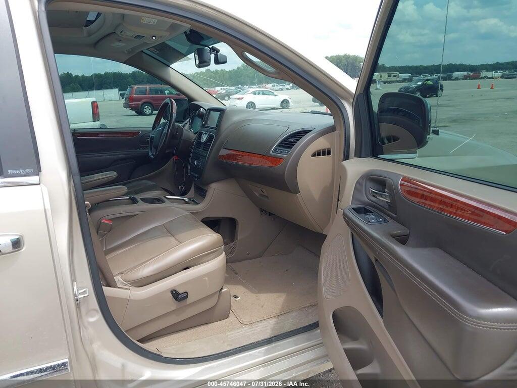 2C4RC1GG3DR595929 2013 CHRYSLER TOWN & COUNTRY photo no. 5