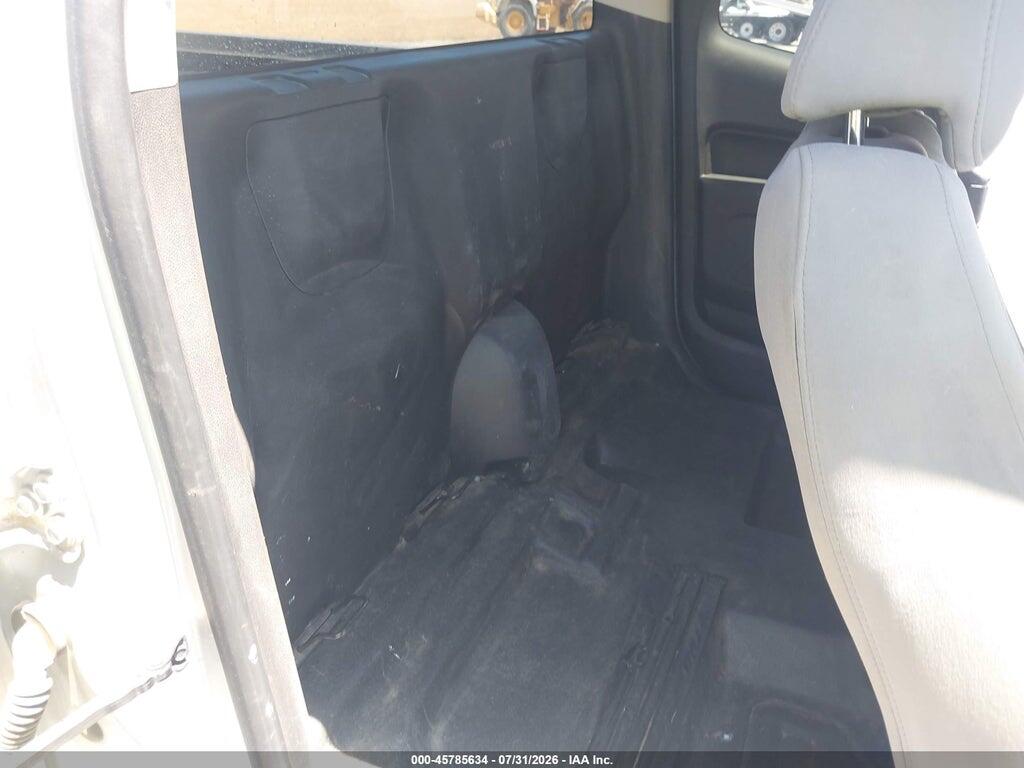 1GCHSBEA4J1309895 2018 CHEVROLET COLORADO photo no. 8