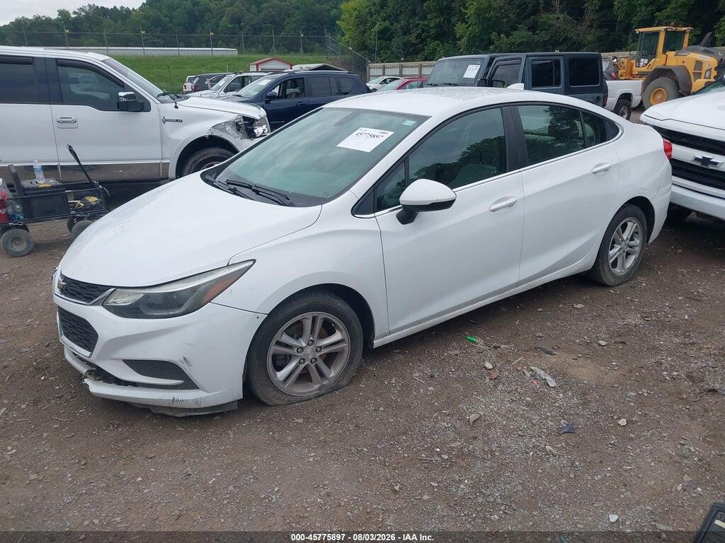 1G1BE5SM1J7140261 2018 CHEVROLET CRUZE photo no. 2
