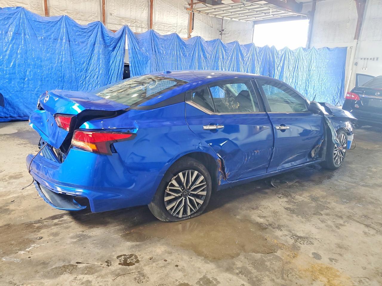 2025 NISSAN ALTIMA 2.5 SV — Фото 3 из 11