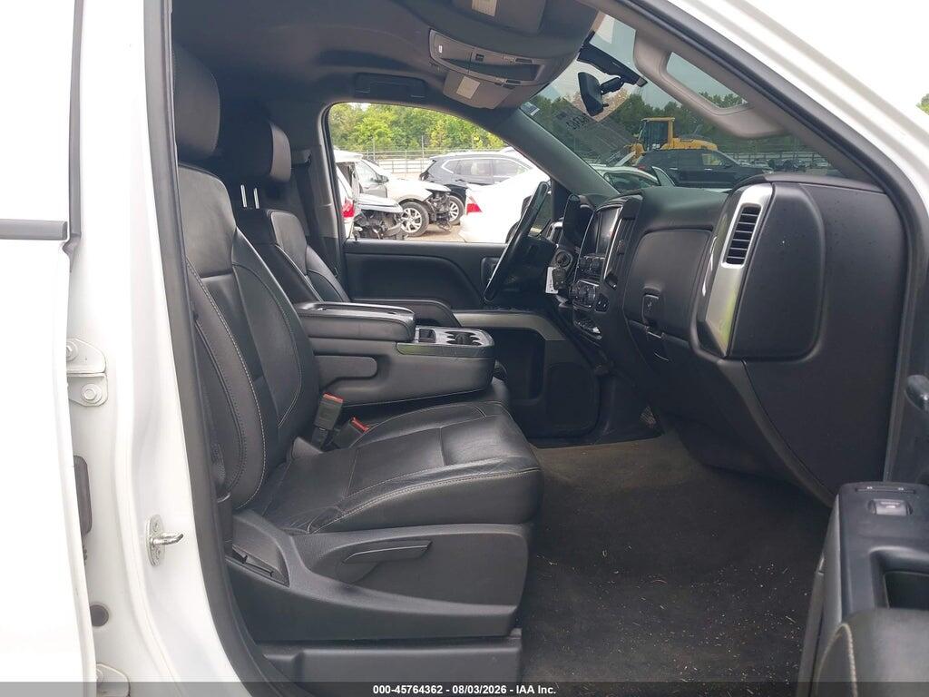 3GCUKREC6JG256322 2018 CHEVROLET SILVERADO 1500 photo no. 5