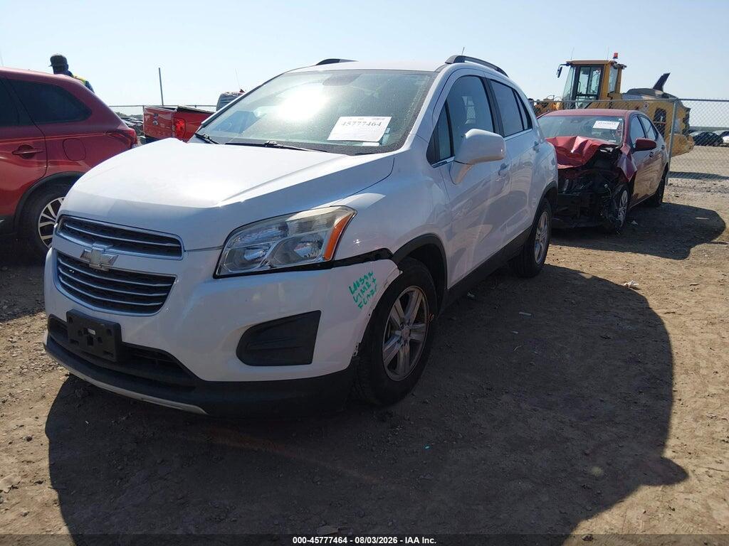 KL7CJLSB3FB241135 2015 CHEVROLET TRAX photo no. 2