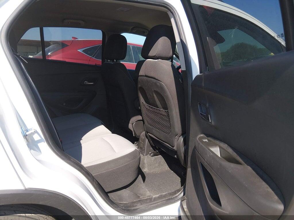 KL7CJLSB3FB241135 2015 CHEVROLET TRAX photo no. 8