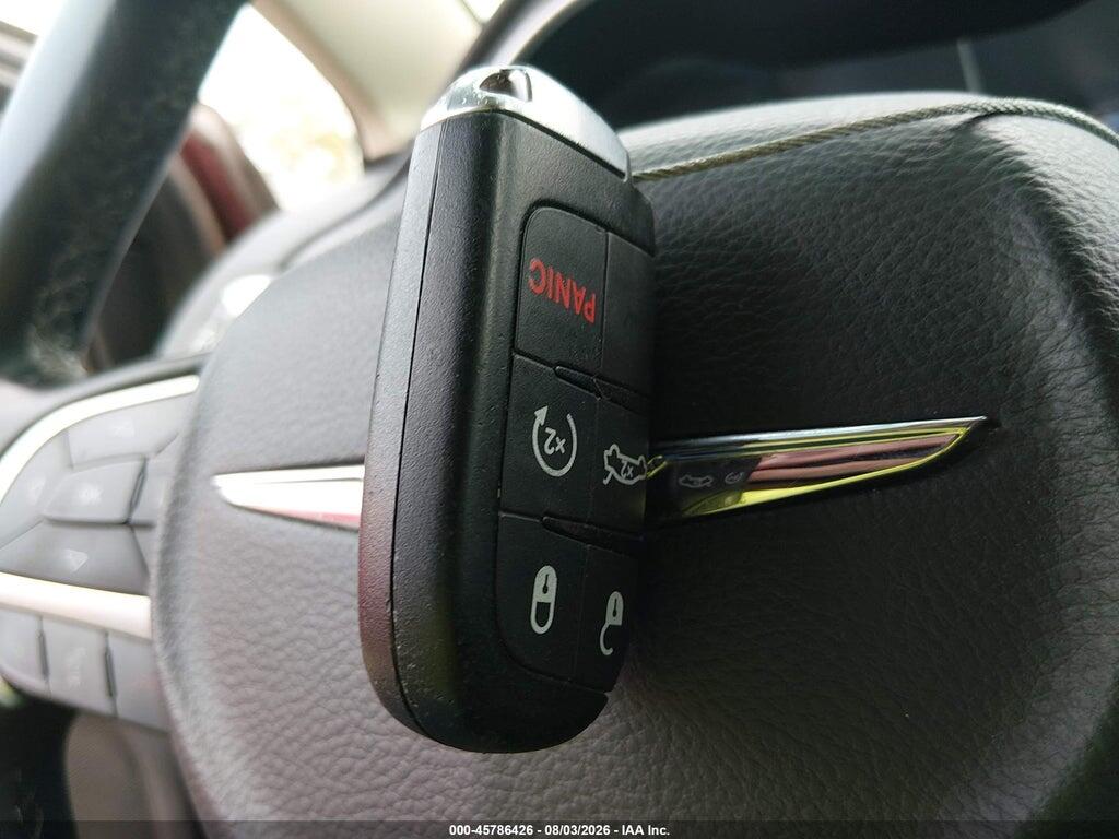 1C3CCCAB0FN539904 2015 CHRYSLER 200 photo no. 11