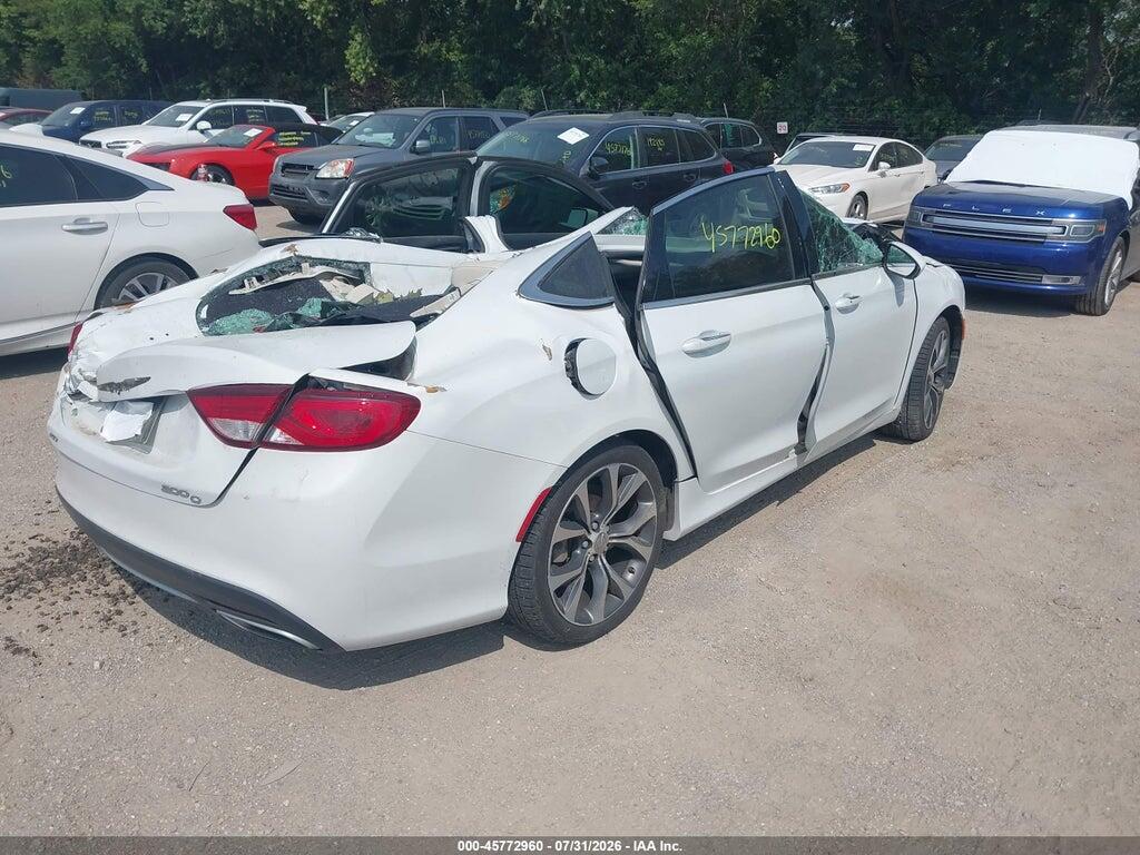 1C3CCCEG2FN686991 2015 CHRYSLER 200 photo no. 4