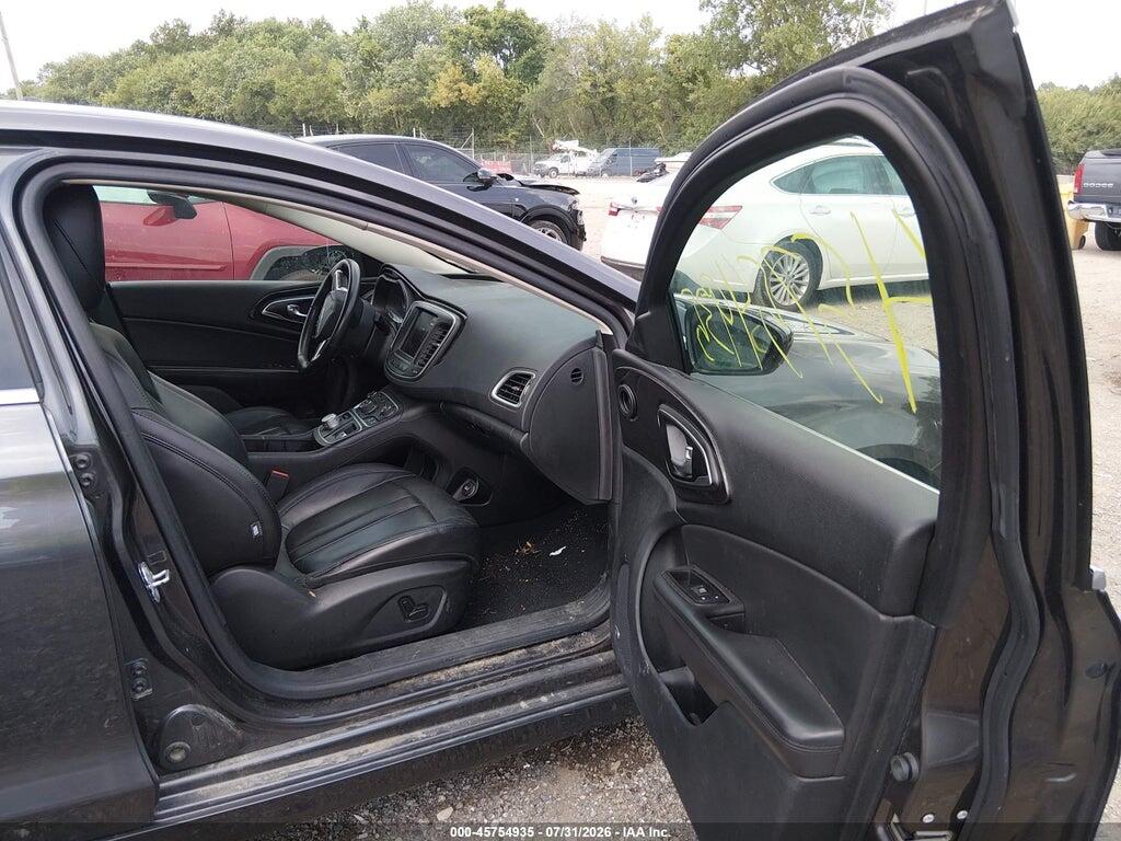 1C3CCCCG6FN510500 2015 CHRYSLER 200 photo no. 5