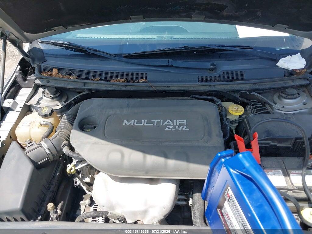 1C3CCCAB0FN613564 2015 CHRYSLER 200 photo no. 10
