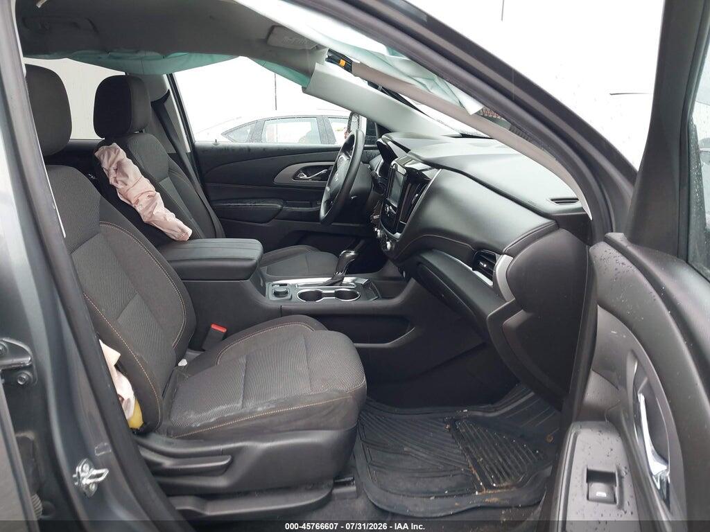 1GNERFKW9JJ111746 2018 CHEVROLET TRAVERSE photo no. 5