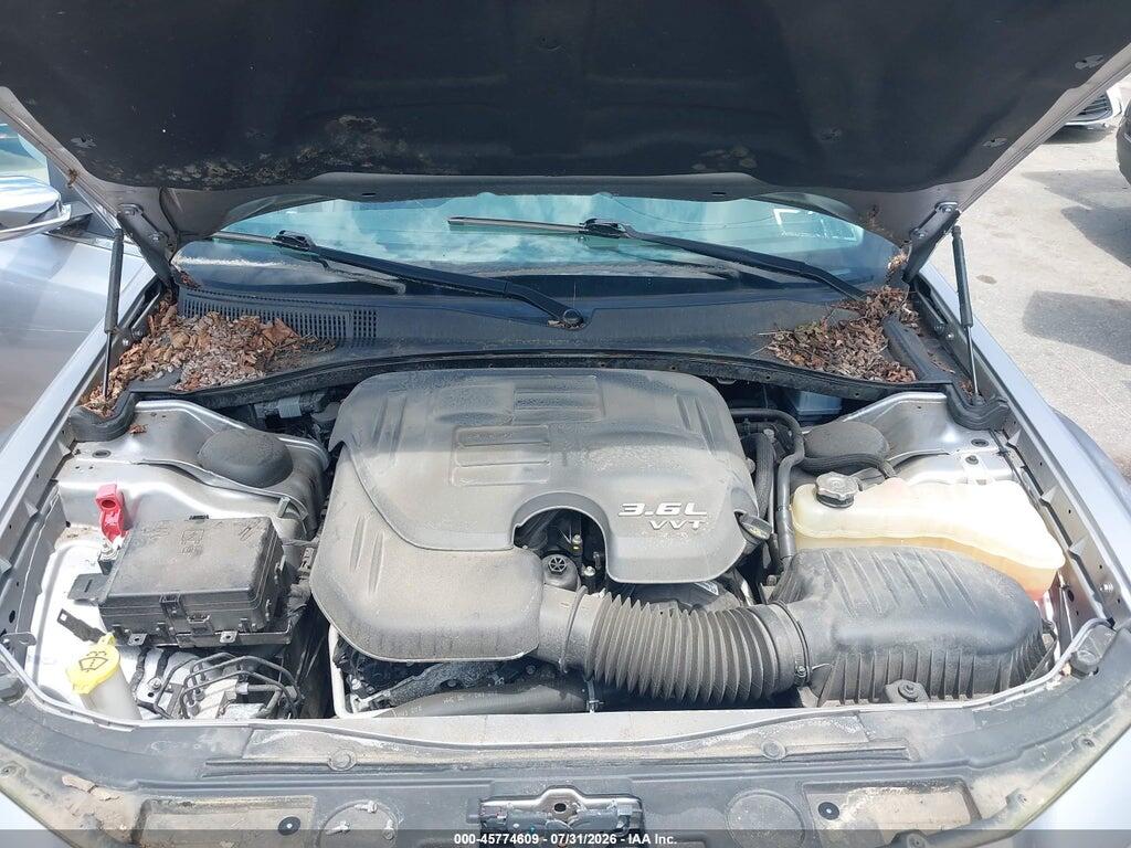 2C3CCAKG3JH304560 2018 CHRYSLER 300 photo no. 10