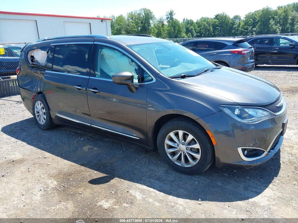 2C4RC1BG6JR126370 2018 CHRYSLER PACIFICA photo no. 1